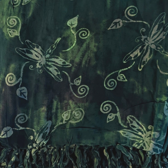 Curious Designs Tapestry/Wrap/Scarf - Picture 2 of 2